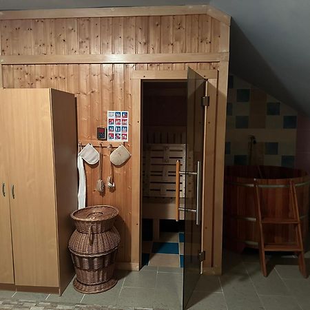 הוילה Puclice Wellness Club מראה חיצוני תמונה
