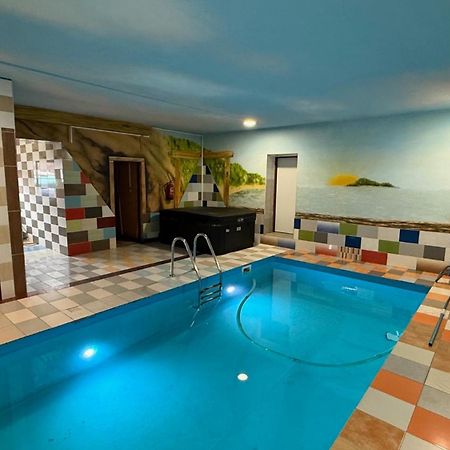 הוילה Puclice Wellness Club מראה חיצוני תמונה